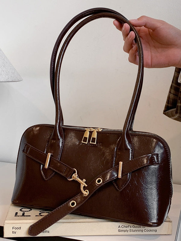 Borsa a conchiglia ispirata al vintage, con manico a mano e tracolla trasversale