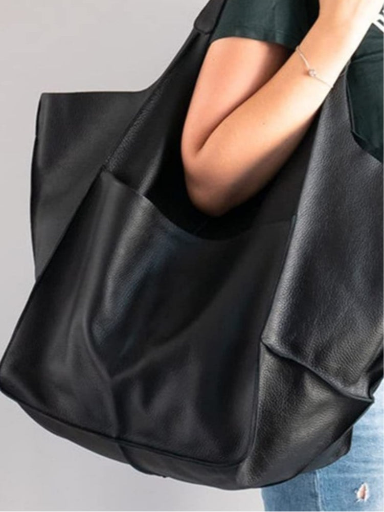 Borsa a spalla chic in pelle morbida, di grandi dimensioni, con ampia capacità