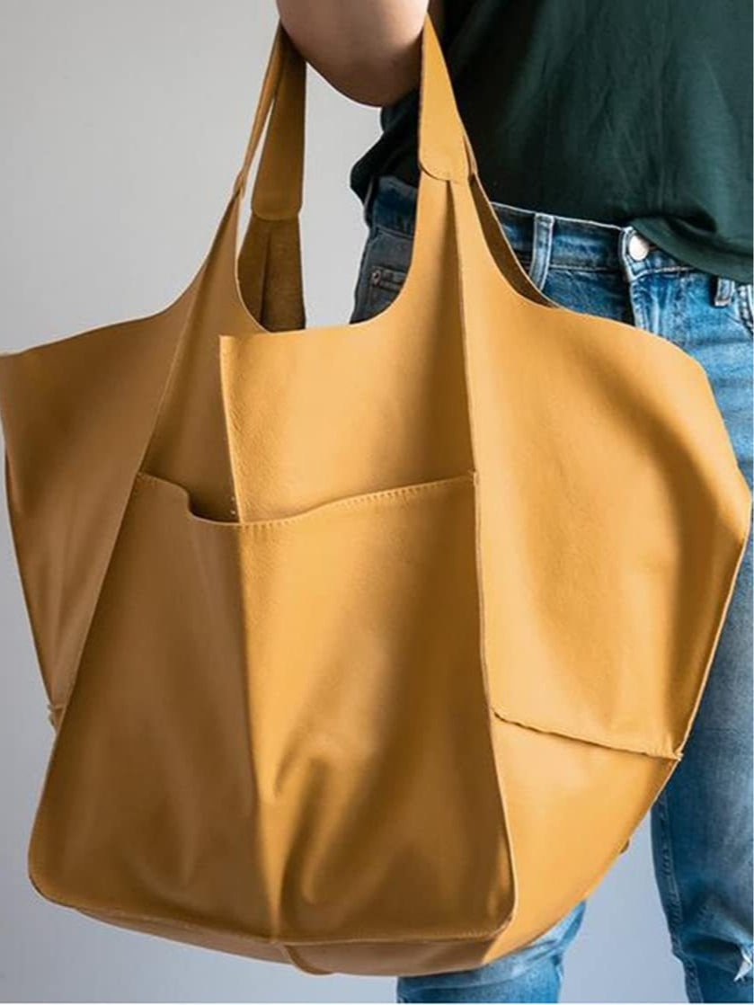 Borsa a spalla chic in pelle morbida, di grandi dimensioni, con ampia capacità