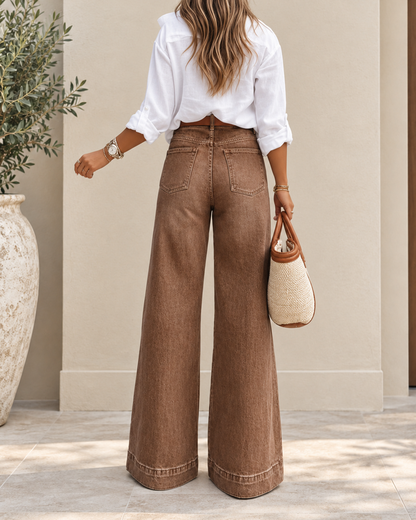 Eleganti jeans a vita alta con gamba extra larga