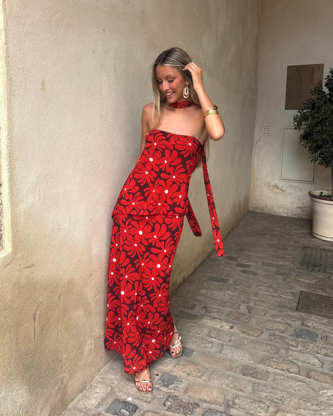 Abito lungo halter con stampa floreale