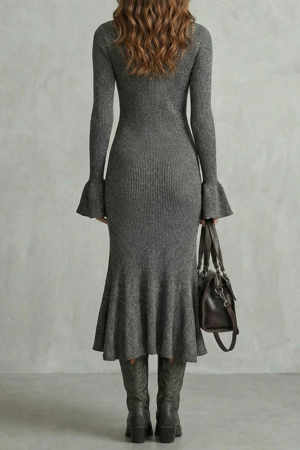 Veloria – Elegante Abito Midi con Maniche Svasate e Zip