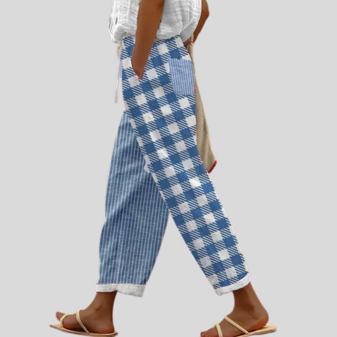 Pantaloni casual geruite