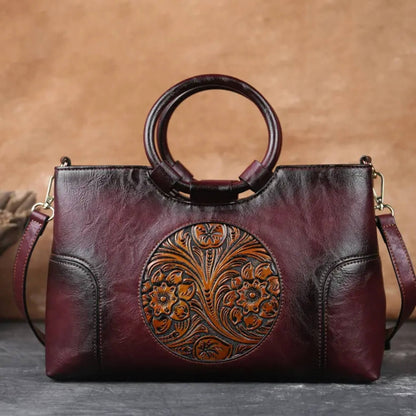 Dettaglio intagliato di Luciana | Borsa