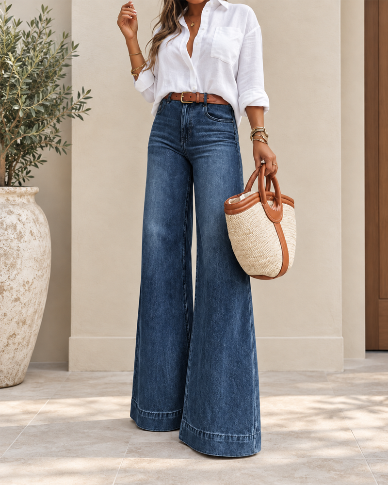 Eleganti jeans a vita alta con gamba extra larga