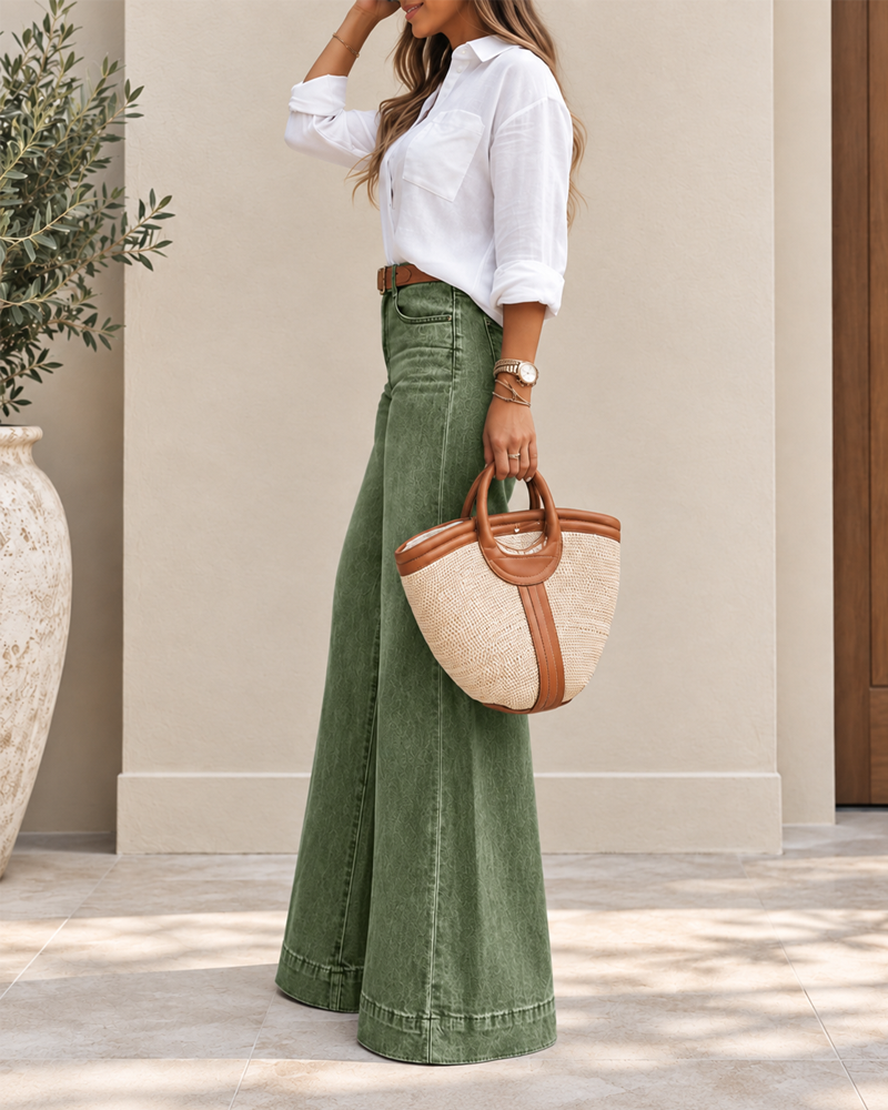 Eleganti jeans a vita alta con gamba extra larga