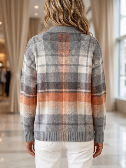 Cardigan a quadri ambra indossato