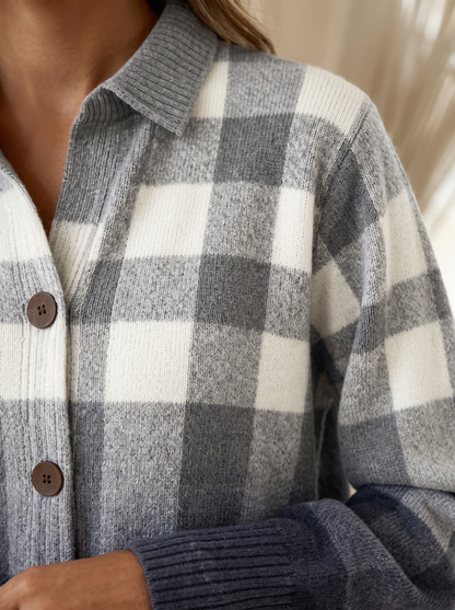 Cardigan a quadri grigio dettaglio