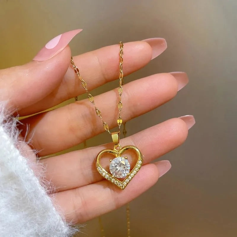 Collana Amora a forma di cuore